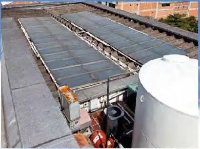 Calentador solar de agua en Clínica de la Policía, Envigado